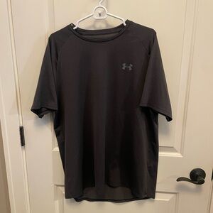 Under Armour Men’s The Tech Tee Dark Gray Tee Shirt